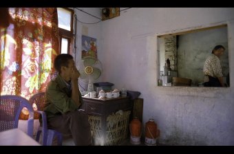 Waiting for Breakfast, Jinchuan