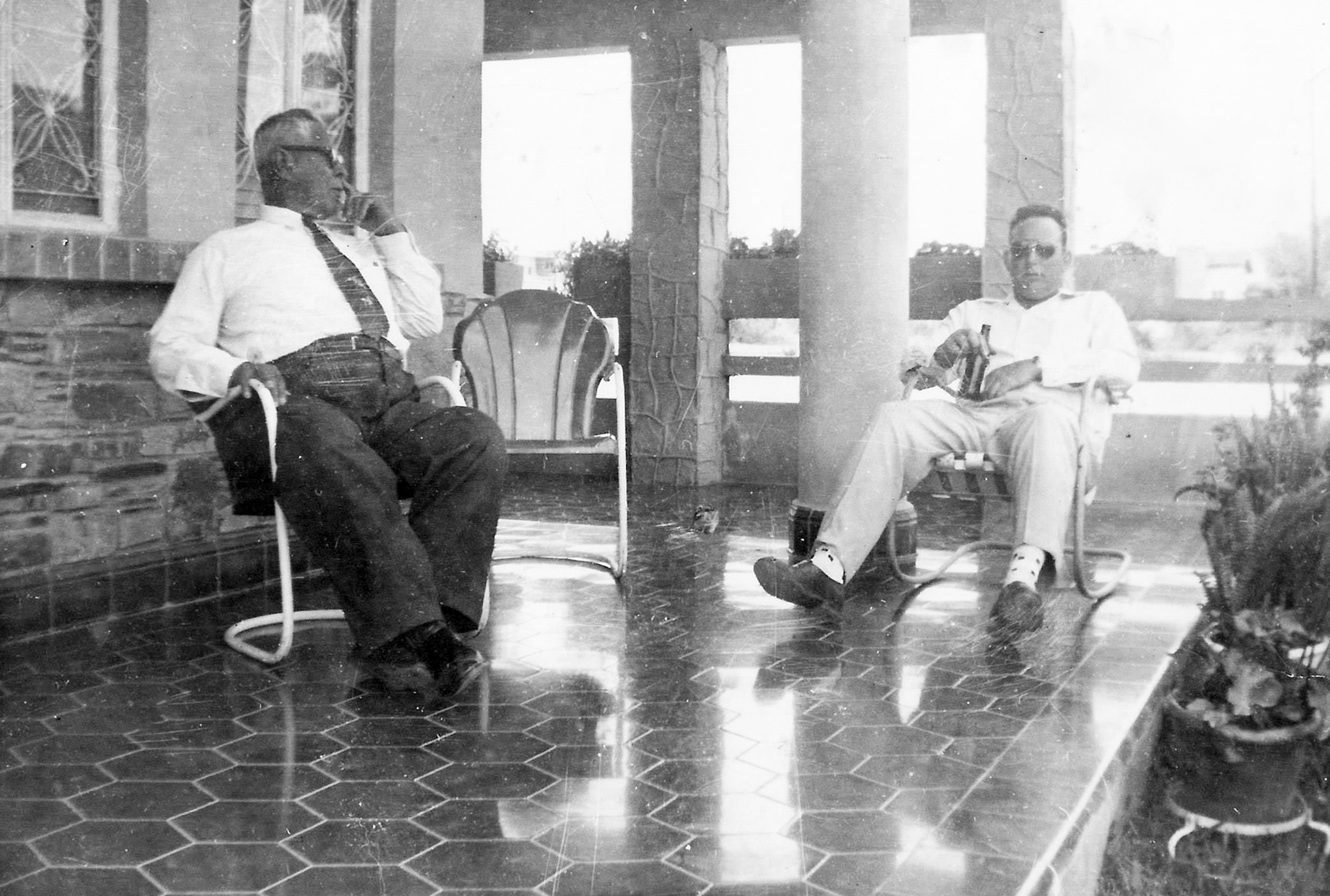 1955 Papa Lolito