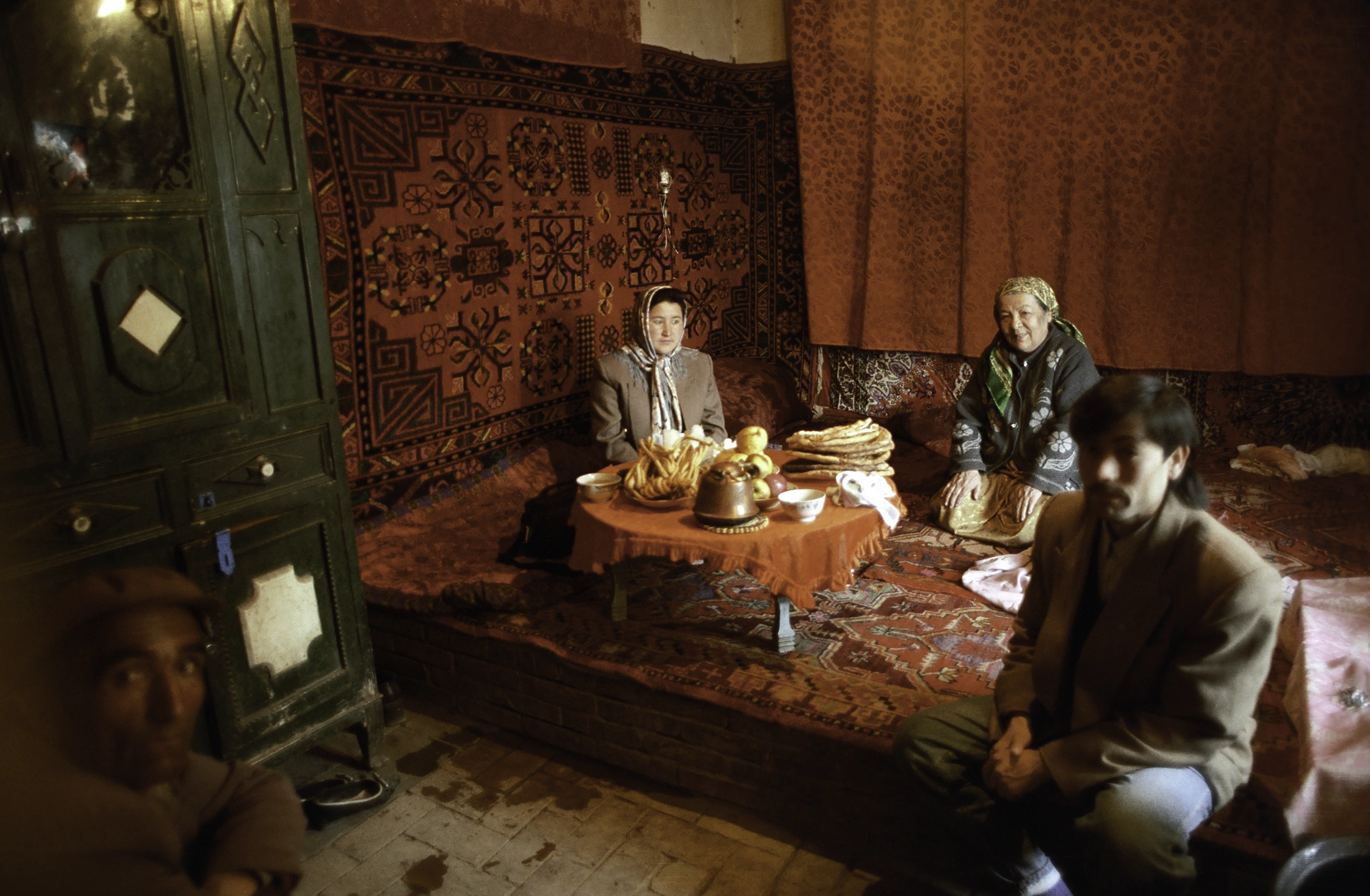 uyghurhome.jpg